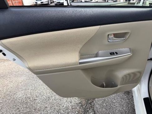 Used 2012 Toyota Prius V Two image 29