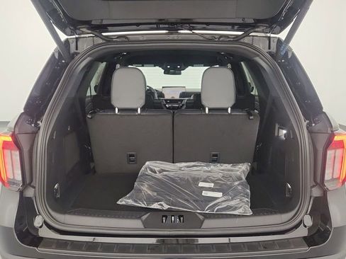 New 2026 Ford Explorer ST image 26