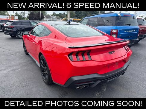 Used 2025 Ford Mustang GT RWD image 6