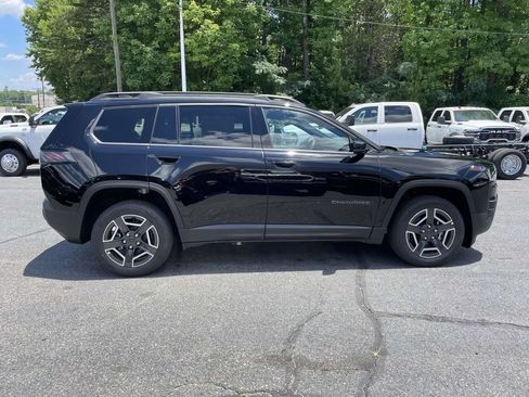 New 2026 Jeep Cherokee Limited AWD/4WD image 8