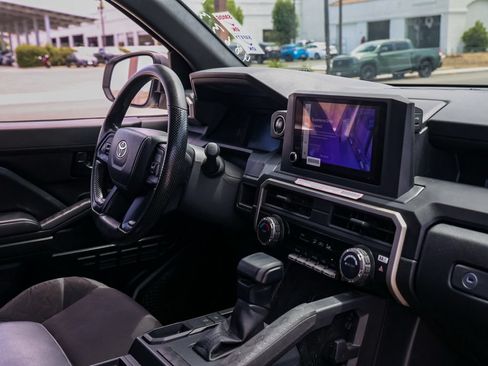 Used 2024 Toyota Tacoma SR RWD image 17