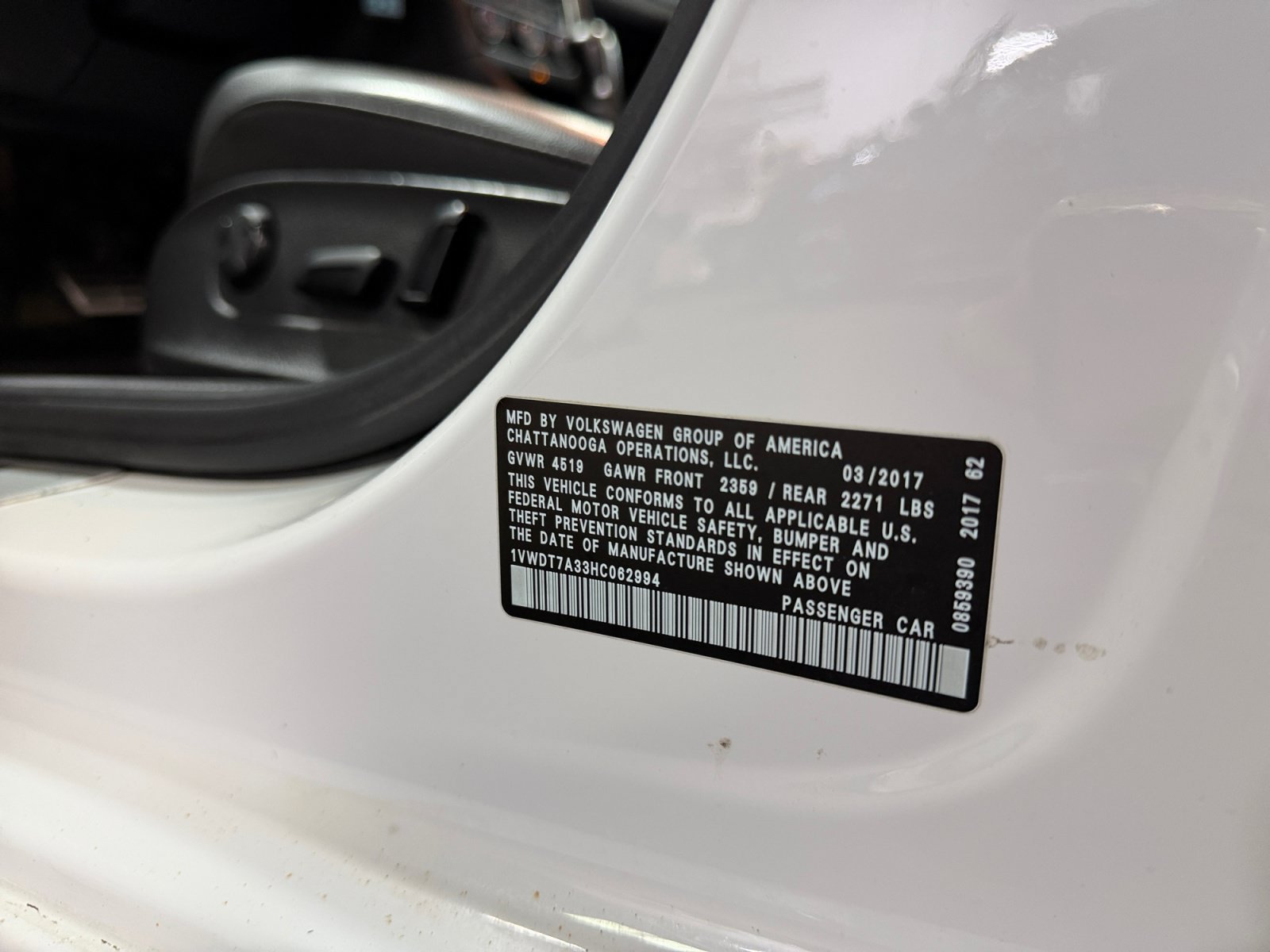 Used 2017 Volkswagen Passat 1.8T R-Line w/ R-Line Lighting Package FWD image 39