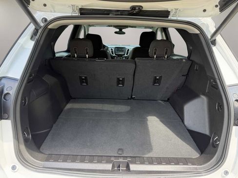 Used 2019 Chevrolet Equinox LT AWD/4WD image 40