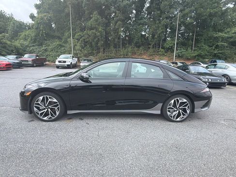 Used 2023 Hyundai Ioniq 6 SEL AWD/4WD image 8