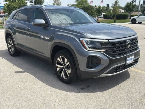 Used 2024 Volkswagen Atlas Cross Sport SE AWD/4WD image 1