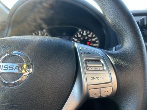 Used 2016 Nissan Altima 2.5 S w/ Power Driver Seat Package image 18