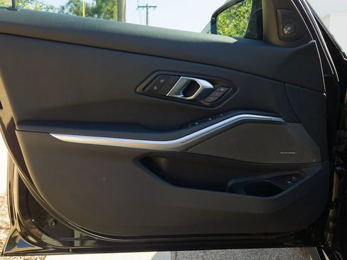 Used 2025 BMW M340i xDrive w/ Premium Package image 12