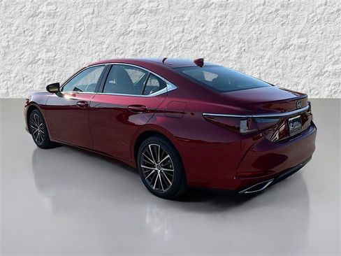 New 2025 Lexus ES 350 w/ Premium Package image 5