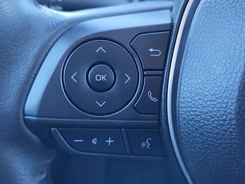 Certified 2023 Toyota Corolla Cross LE image 11