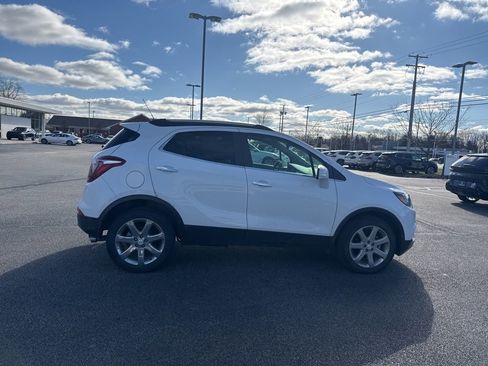 Used 2019 Buick Encore Essence w/ Experience Buick Package image 23