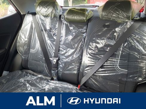 New 2025 Hyundai Venue Limited FWD image 14