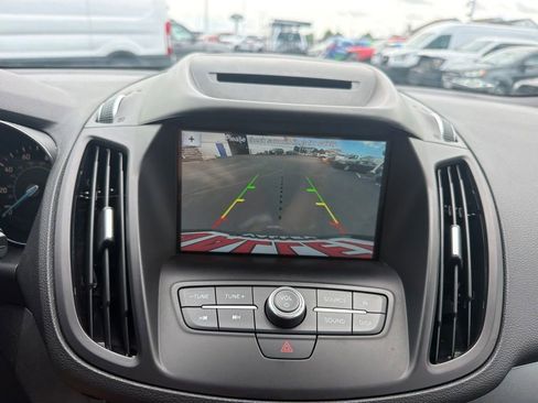 Used 2018 Ford Escape SE w/ SE Sync 3 Package FWD image 27