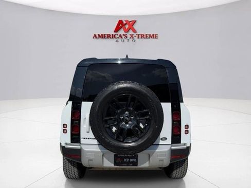Used 2021 Land Rover Defender 90 AWD/4WD image 4