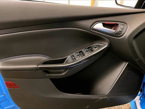 Used 2018 Ford Focus RS image 22