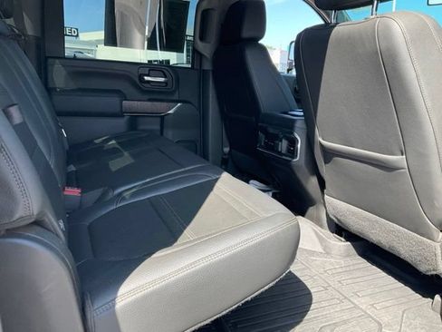 Used 2022 GMC Sierra 2500 Denali AWD/4WD image 18