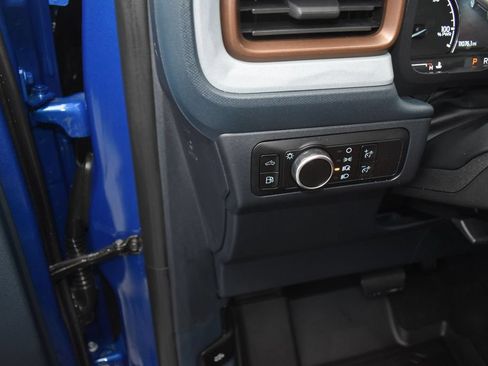 Certified 2024 Ford Maverick Lariat FWD image 11