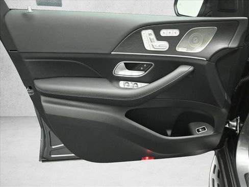 New 2026 Mercedes-Benz GLS 450 4MATIC image 20