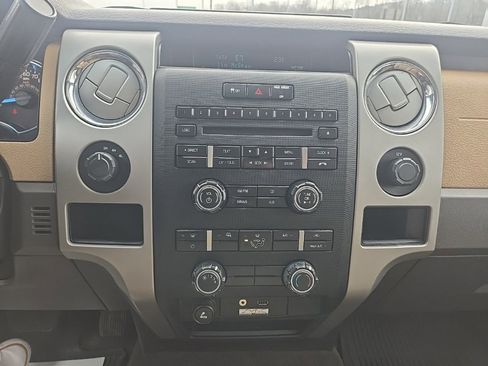 Used 2012 Ford F150 XLT w/ XLT Chrome Pkg image 19