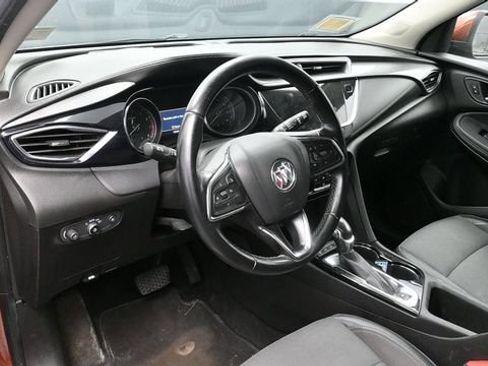 Used 2021 Buick Encore GX Preferred w/ Cold Weather Comfort Package AWD/4WD image 11