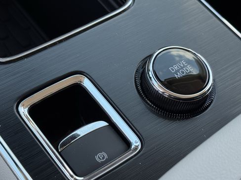 New 2026 Lincoln Aviator 2WD image 18