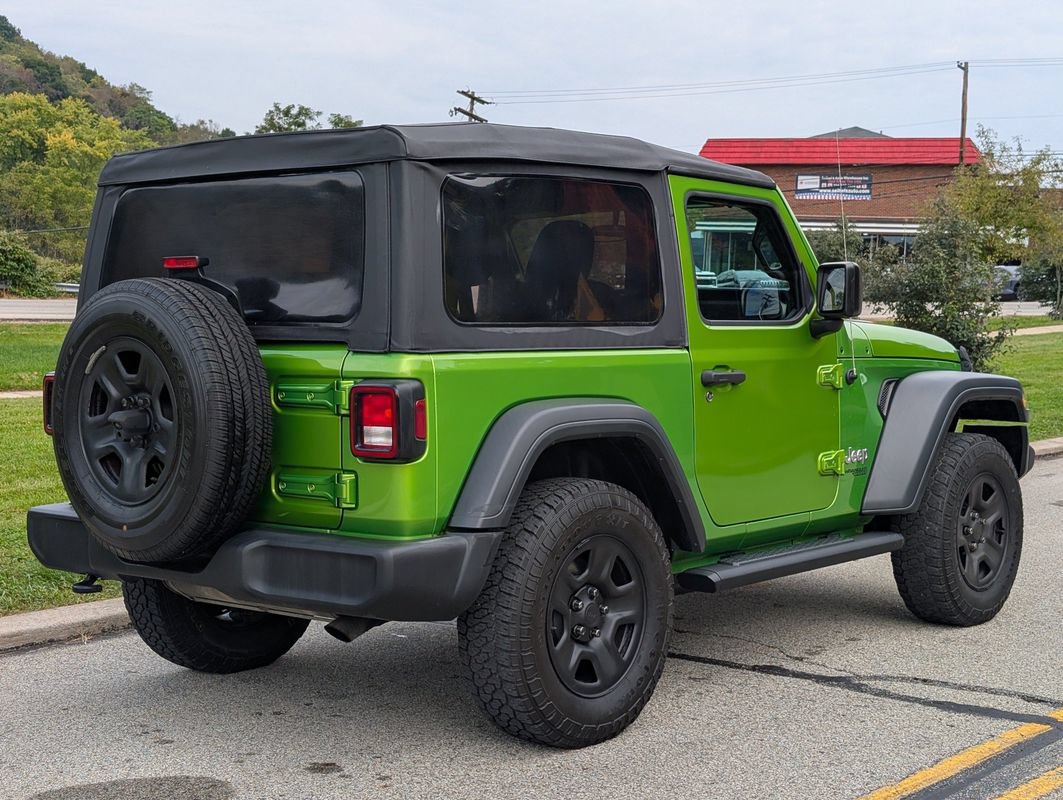 Used 2018 Jeep Wrangler Sport AWD/4WD image 5