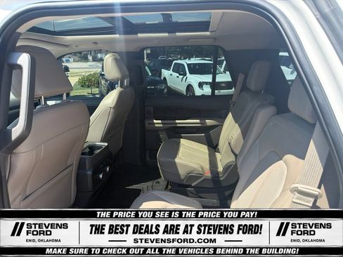 Used 2021 Ford Expedition Limited AWD/4WD image 35