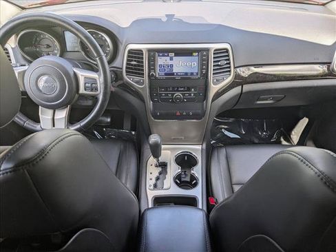 Used 2011 Jeep Grand Cherokee Laredo AWD/4WD image 17