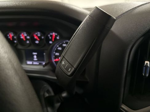 Used 2024 GMC Sierra 2500 Pro AWD/4WD image 17