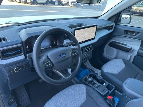 New 2025 Ford Maverick XLT image 13