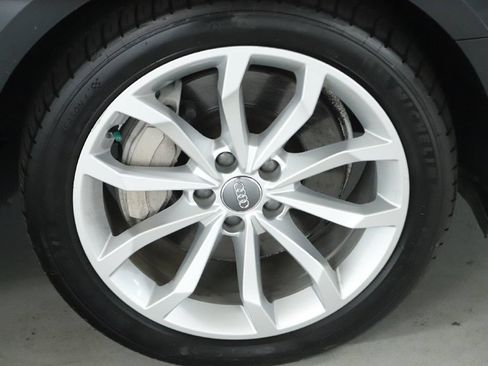 Used 2019 Audi A4 2.0T Premium Plus w/ Premium Plus Package AWD/4WD image 12