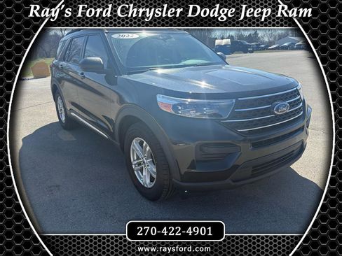 Used 2022 Ford Explorer XLT image 1