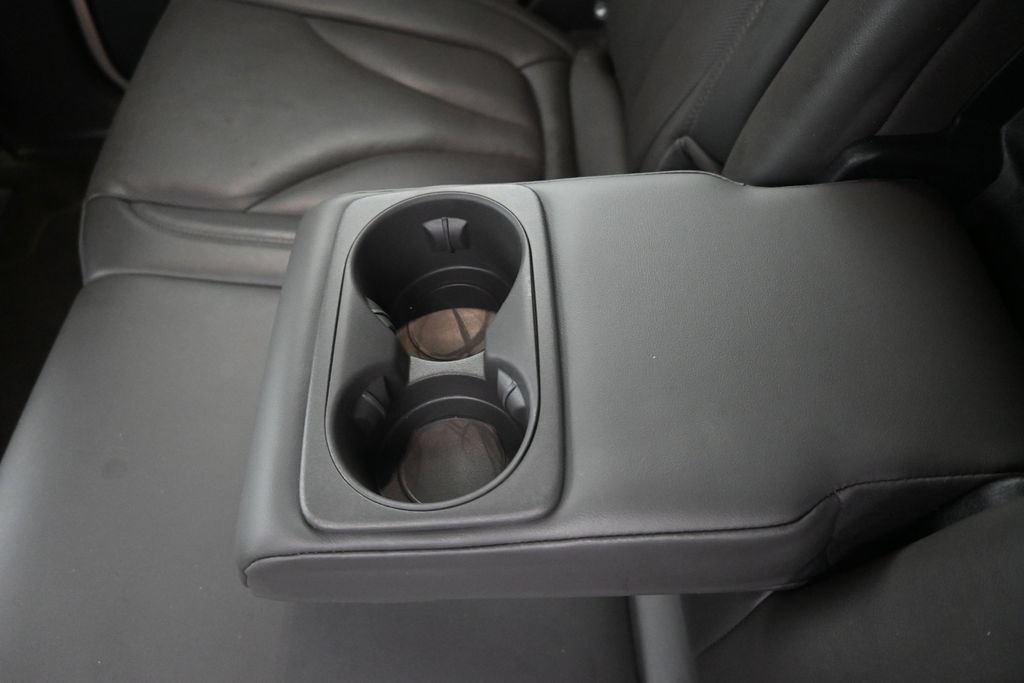 Used 2020 Lincoln Nautilus Reserve w/ Equipment Group 201A FWD image 17