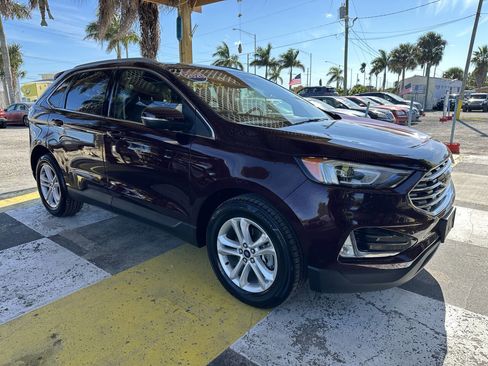 Used 2020 Ford Edge SEL image 2