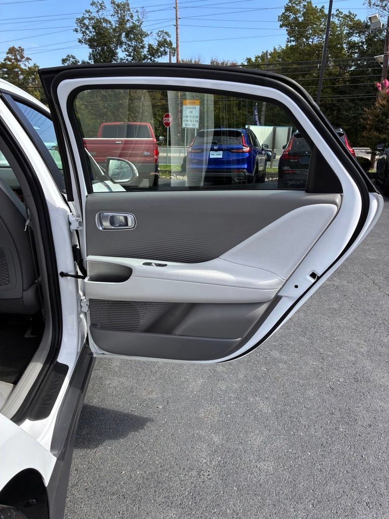 Certified 2024 Hyundai Ioniq 6 SEL AWD/4WD image 23
