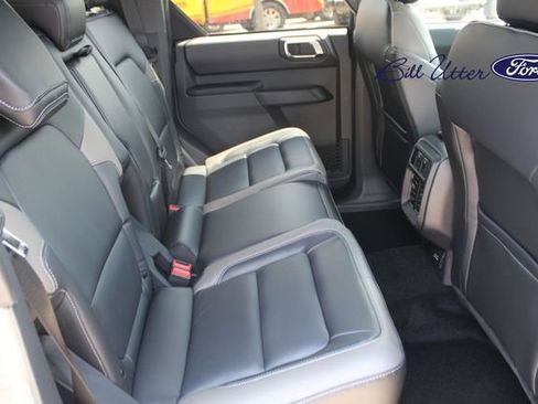 New 2025 Ford Bronco Outer Banks image 9