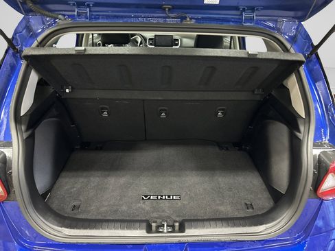 Used 2023 Hyundai Venue SEL w/ Cargo Package image 8