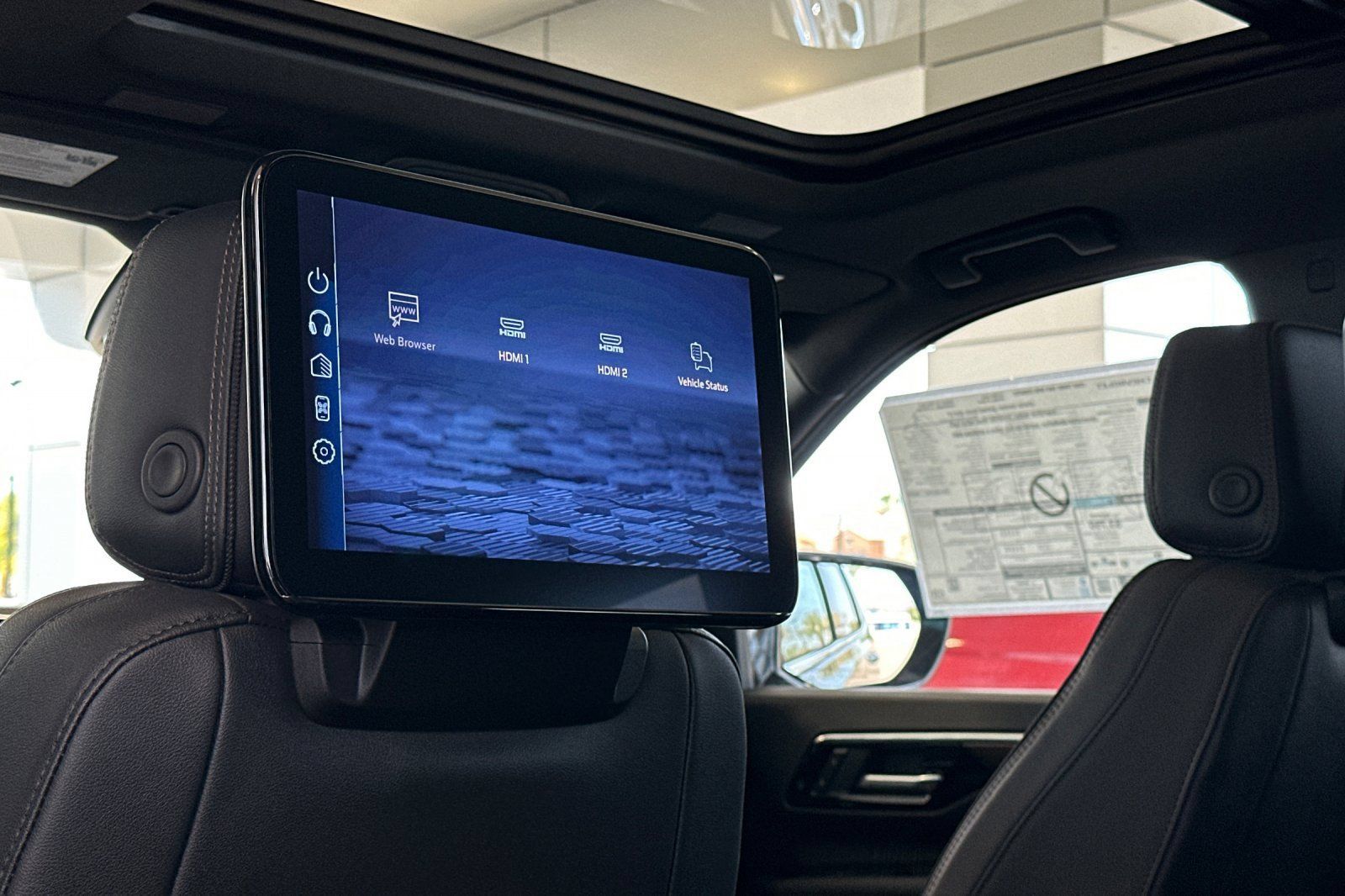 New 2026 Chevrolet Tahoe High Country AWD/4WD image 15