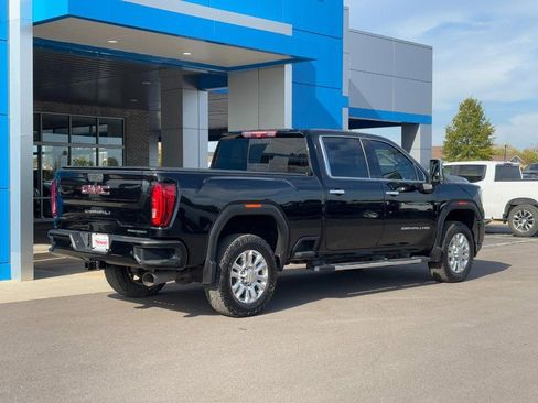 Used 2021 GMC Sierra 2500 Denali w/ Denali Ultimate Package image 3