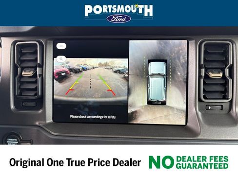 New 2025 Ford Bronco Badlands image 11