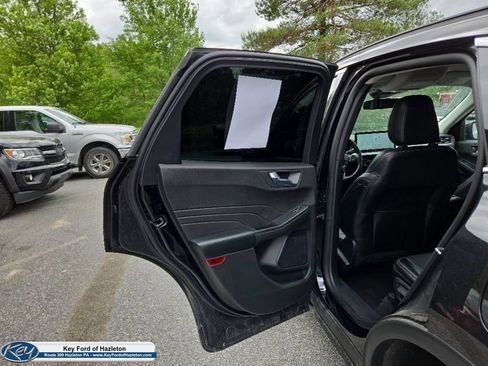 Used 2024 Ford Escape Platinum AWD/4WD image 33