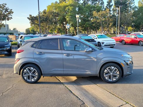 Certified 2023 Hyundai Kona SEL image 5