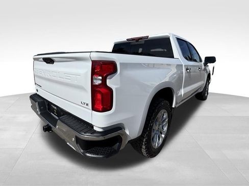 Used 2025 Chevrolet Silverado 1500 LTZ AWD/4WD image 7