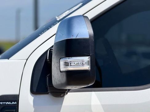 Certified 2025 Ford F350 Platinum AWD/4WD image 10