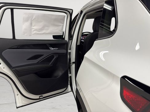New 2026 Volkswagen Tiguan SE AWD/4WD image 29
