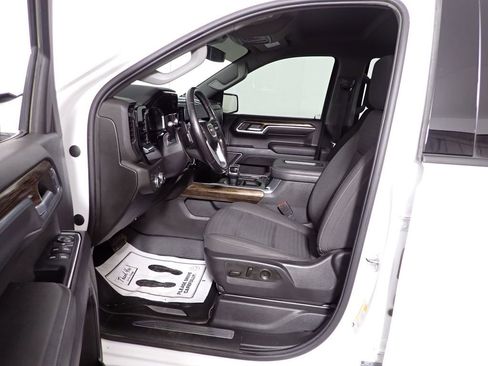 Used 2022 GMC Sierra 1500 Elevation w/ LPO, Elevation Black Package image 20