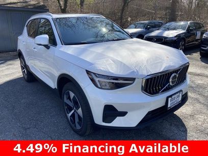Certified 2025 Volvo XC40 B5 Core w/ Protection Package Premier