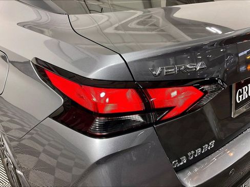 Used 2025 Nissan Versa SV w/ Trunk Package FWD image 40