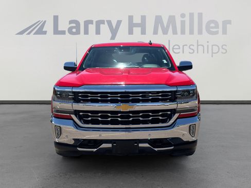 Used 2018 Chevrolet Silverado 1500 LTZ w/ LTZ Plus Package AWD/4WD image 9