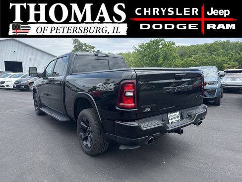 Used 2025 RAM 1500 Big Horn AWD/4WD image 5