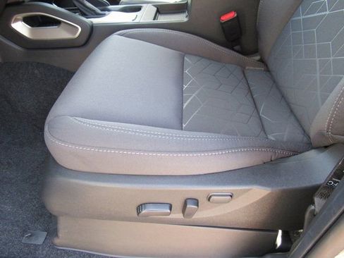 New 2026 Nissan Frontier SV image 13